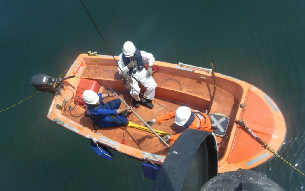 Botes Salvavidas, Pescantes & Dispositivos Puesta a Flote